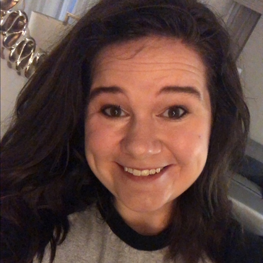 Meet your Posher, Cara